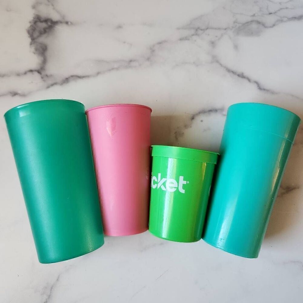 Plastic cup bundle of 4 green pink cricket small to tall  summer  toddler stacki